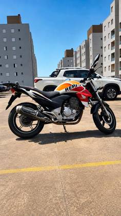 HONDA CB 300R HONDA CB 300R